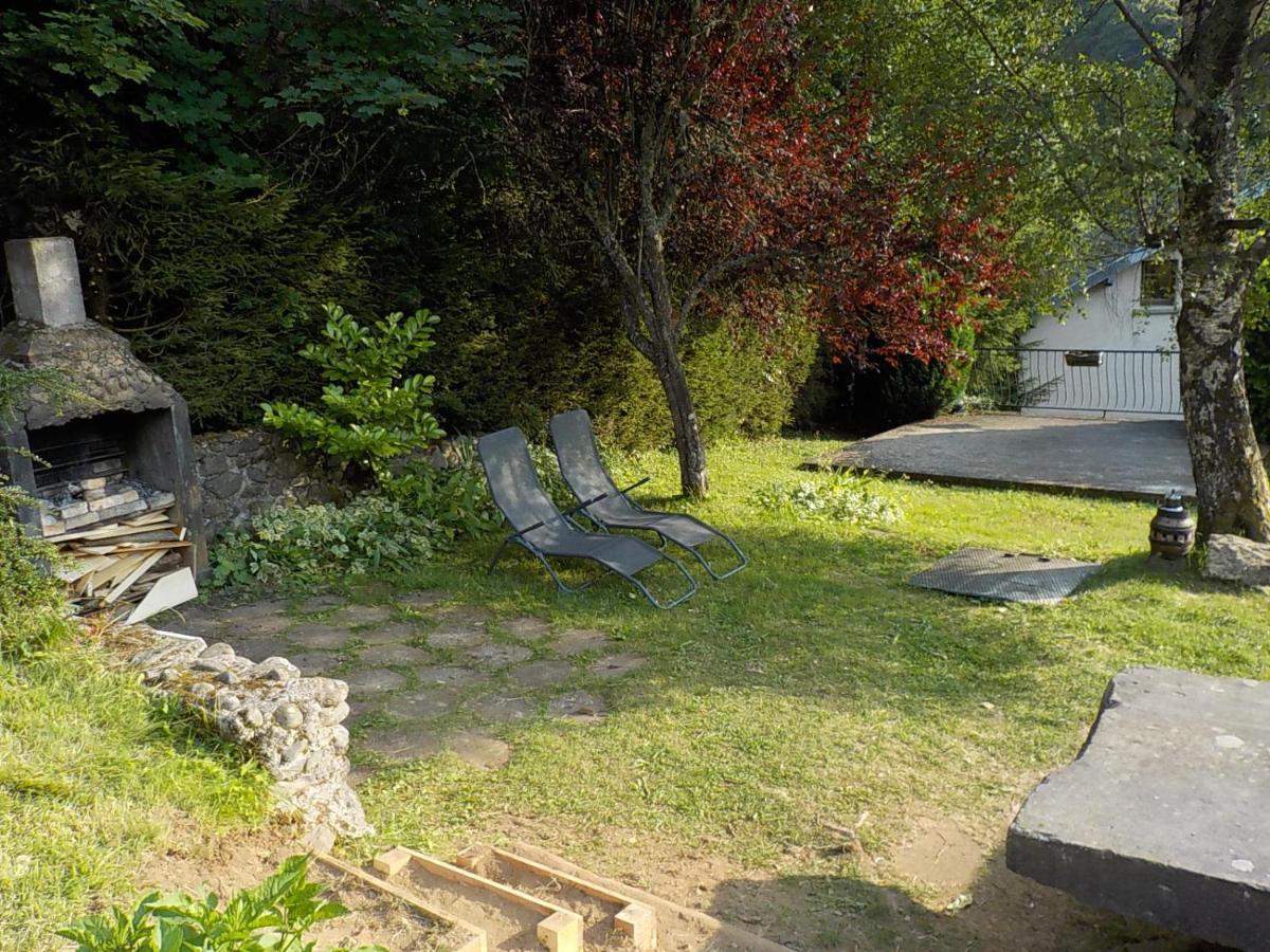 Chalet Des Cascades Le Mont-Dore Bagian luar foto